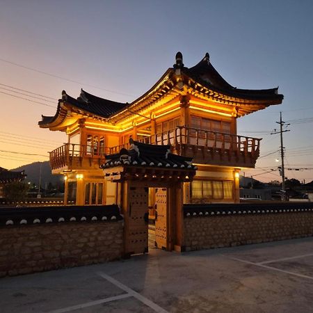 Hanok Stay Seowa Gyeongju Zewnętrze zdjęcie